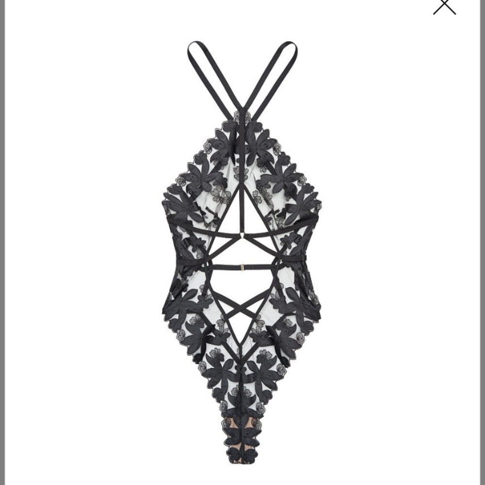 Victoria Secret Very Sexy Embroidered Cutout